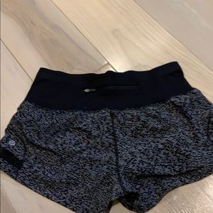 lululemon athletica Shorts - Lululemon - athletic shorts lululemon athletica Shorts - Lululemon - athletic shorts